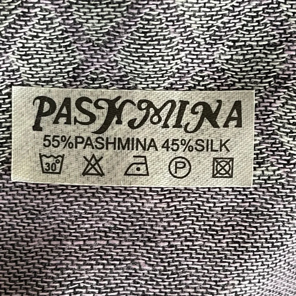Pashmina Women's Grey Horse Horseshoe Silk Blend Fringe Wrap Shawl Scarf Size OS